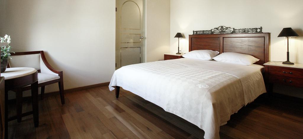 Leo Hotel Rethymno  Exterior photo