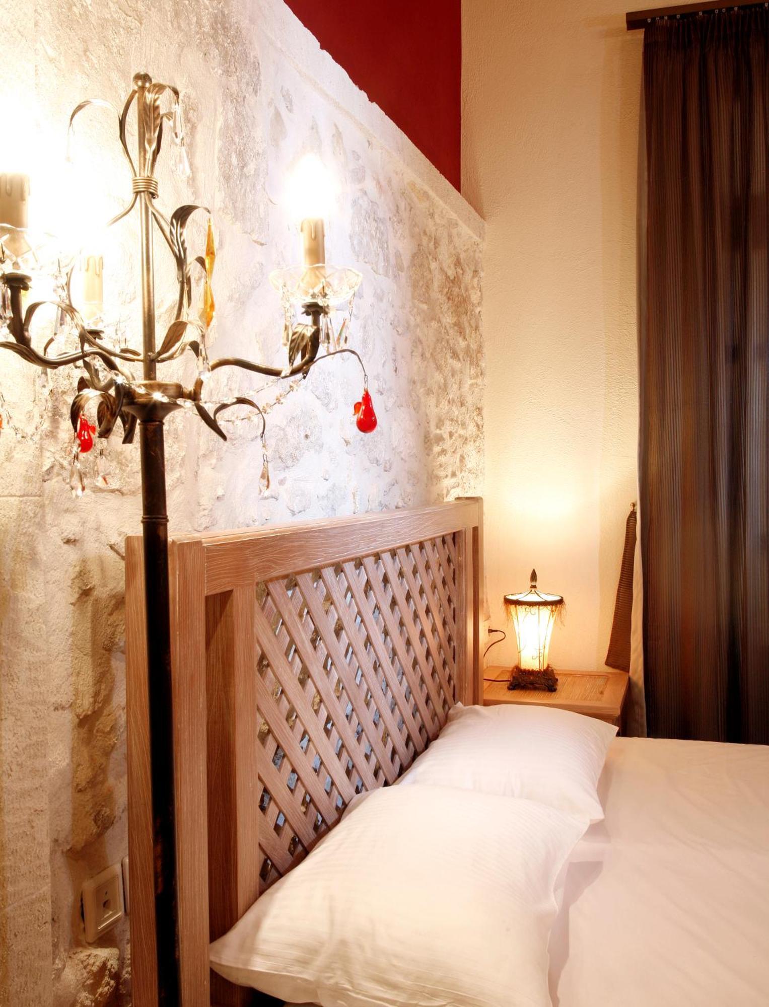 Leo Hotel Rethymno  Exterior photo