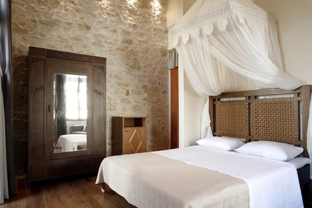 Leo Hotel Rethymno  Exterior photo