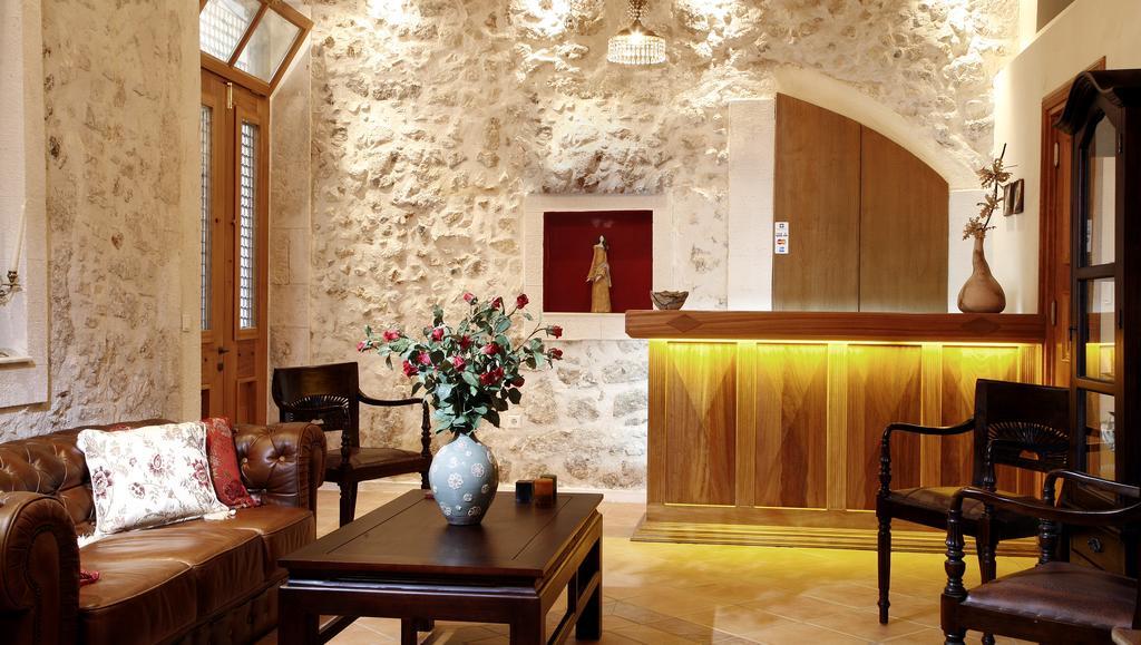 Leo Hotel Rethymno  Exterior photo