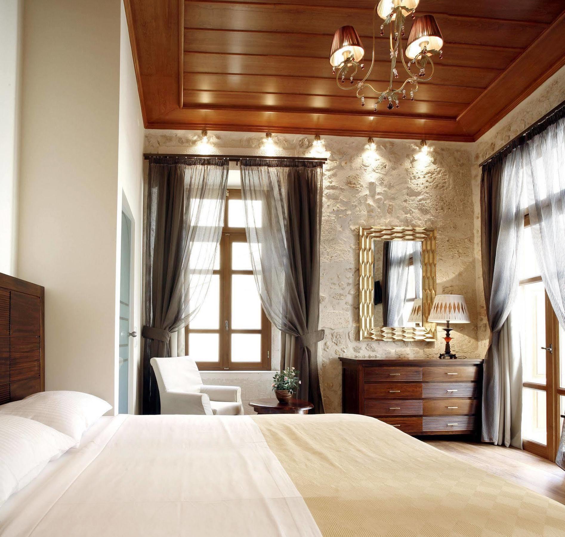 Leo Hotel Rethymno  Exterior photo