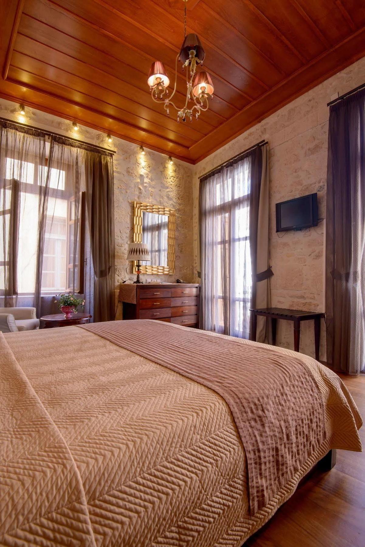 Leo Hotel Rethymno  Exterior photo
